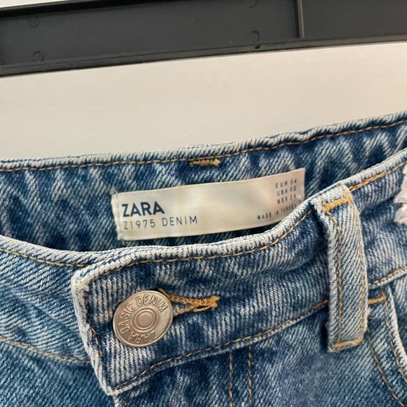 Zara jeans - Picture 2 of 3